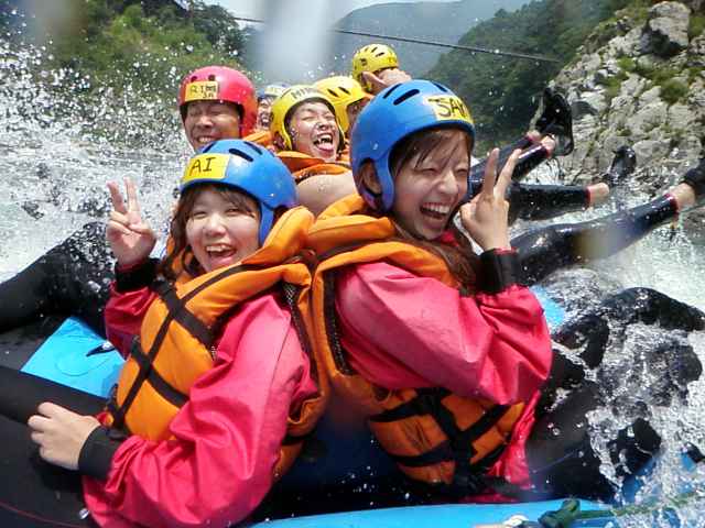 Enjoy rafting with various form